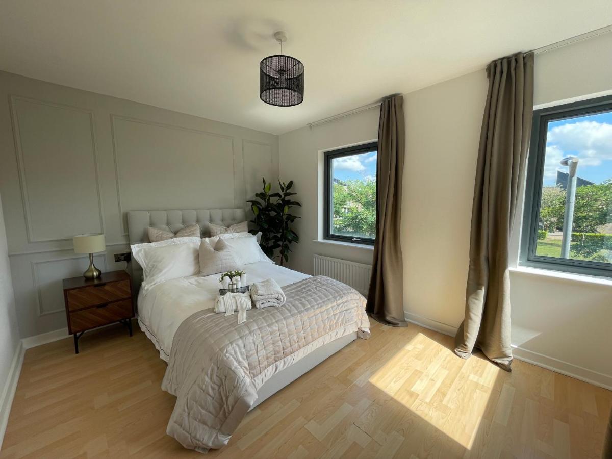 Quiet Luxe With Gym And Free Parking Homestay