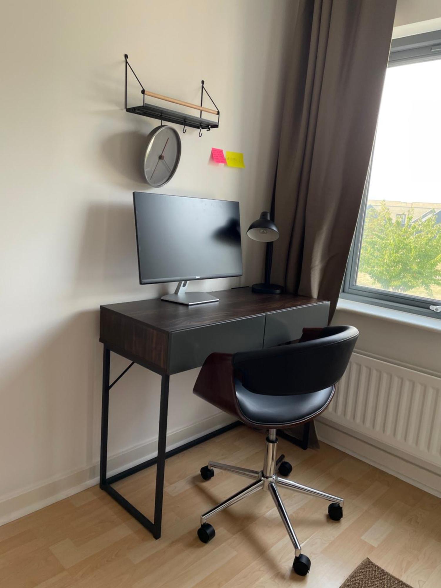 Quiet Luxe With Gym And Free Parking Homestay