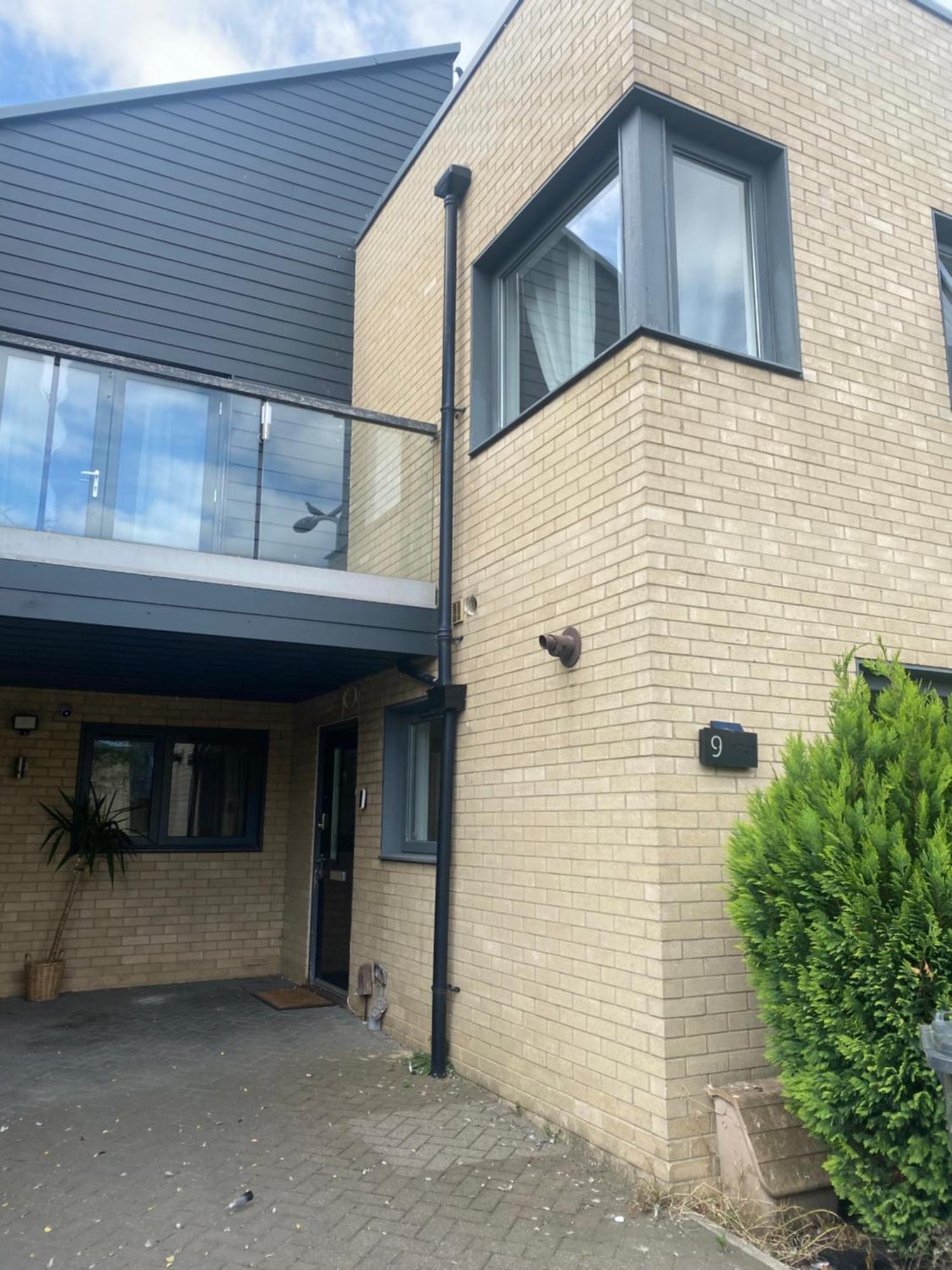 Quiet Luxe With Gym And Free Parking Homestay Thamesmead (Greater London)